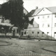 Stadtarchiv Weimar, 60 10-5/9, Blick zum Donndorfbrunnen in der Geleitstraße