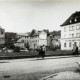 Stadtarchiv Weimar, 60 10-5/9, Blick vom Donndorfbrunnen auf den Zeughof