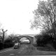 Stadtarchiv Weimar, 60 10-5/22, Blick von der Asbachstraße durch den Viaduktbogen