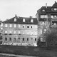 Stadtarchiv Weimar, 60 10-5/22, Blick auf die Häuser »Kettenberg 9« und »Am Viadukt 8«