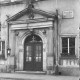 Stadtmuseum Weimar, Eichhorn 172 (K I 014 A), Blick auf das Portal des »Deutschritterhauses«