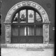 Stadtmuseum Weimar, Eichhorn 468 (K I 102 A), Fenster/Portal des Hauses »Markt 20«